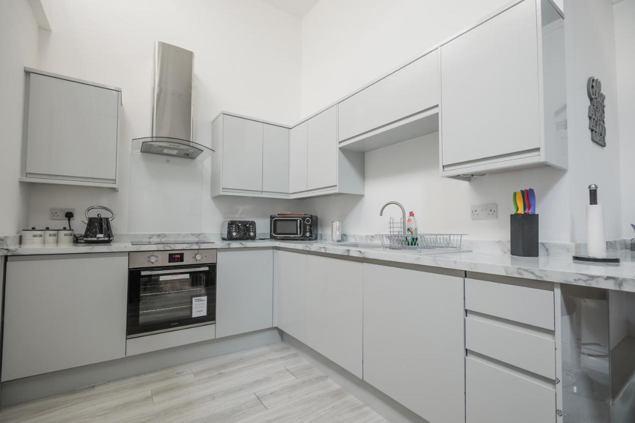 Hullidays-Theatre Hideout Apartment Кингстон-апон-Халл Экстерьер фото